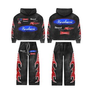 Ensemble de survêtement personnalisé de haute qualité avec poche latérale à capuche zippée et effet de décoloration solaire avec impression sérigraphique de haute qualité - Product Image 4