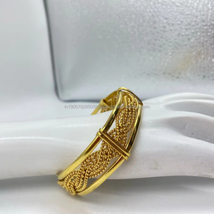 Bracelet de mode en laiton plaqué or intemporel Bracelet de style religieux classique pour les mariages et les fêtes des femmes Cadeau - Product Image 1