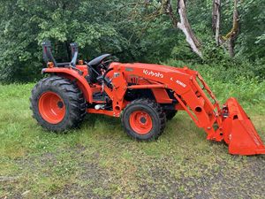 Tracteur à roues d'occasion Kubota MX5400 HST 4WD Chargeur frontal Noyau de travail agricole en plein air avec pompe Boîte de vitesses Roulement moteur - Product Image 2