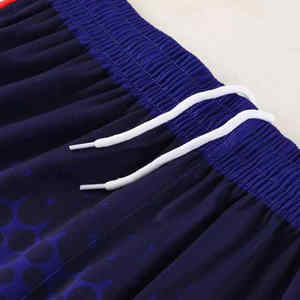 2025 Nouvel arrivage Ensemble de basket-ball Tissu respirant confortable Couleur unique avec logo de marque Fabriqué au Pakistan - Product Image 5