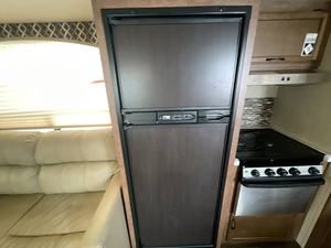 ใช้2018 ST-A-R-C-R-A-F-T อายัน S-U-P-E-R L-I-T-E 27RLS - Product Image 3