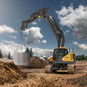 Volvo ECR355EL d'occasion 2022 avec moteur Volvo Penta, poids opérationnel de 38 tonnes, capacité de la benne de 2,0 m - Product Image 2