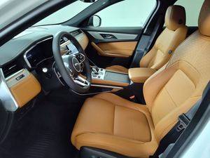 รถ SUV ปี 2026 F-PACE P250 R-DYNAMIC S AWD สภาพดีเยี่ยมมาก เกียร์อัตโนมัติ กำลัง 246 แรงม้า - Product Image 4