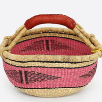 Panier Bolga africain fait main en jonc de mer naturel avec poignée en cuir – Rangement décoratif et essentiels pour pique-nique, rangement domestique
