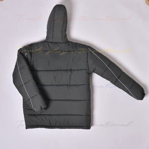 Chaqueta de hombre de nuevo estilo, chaqueta acolchada ligera personalizada, holgada, de gran tamaño, con capucha, con cremallera pesada, chaqueta acolchada a prueba de viento - Product Image 3