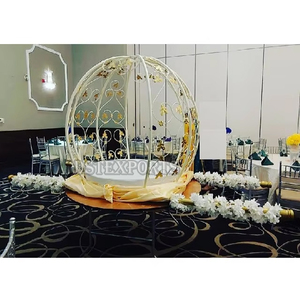 Cenicienta Carruaje de entrada nupcial Princesa Boda Cenicienta Carruaje Boda India Entrada nupcial Palki para la venta - Product Image 3