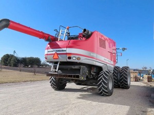 Moissonneuse-batteuse Massey Ferguson 9560 / Moissonneuse-batteuse d'occasion pour l'agriculture - Product Image 5