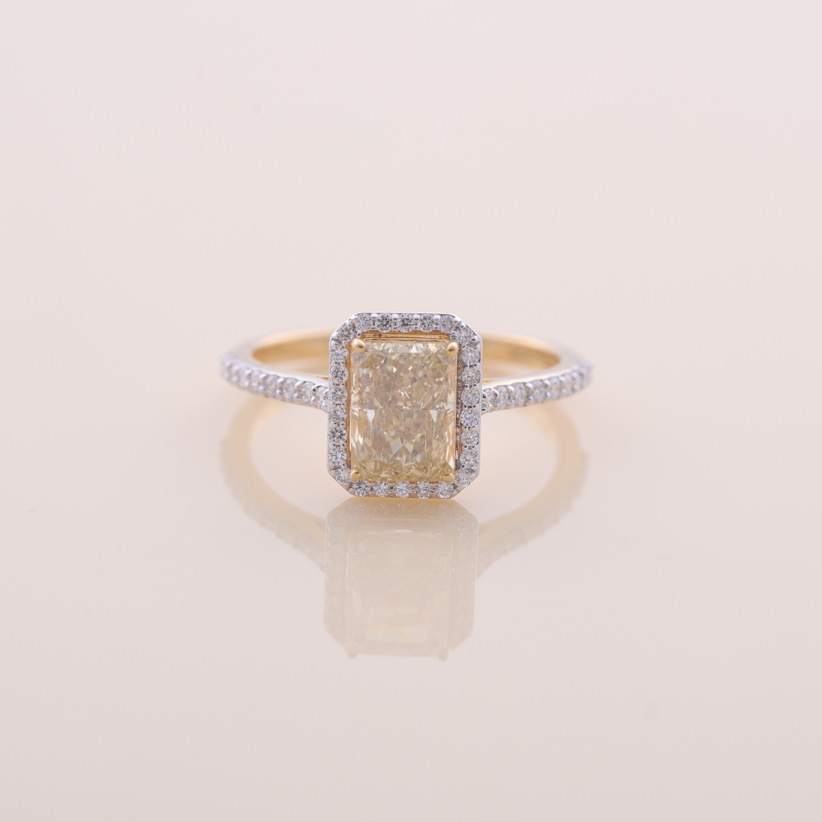 ทองคำสีเหลือง