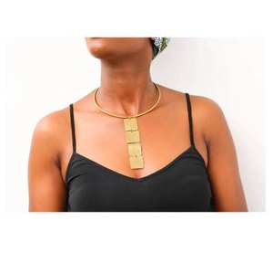 Colliers en pierre naturelle et en laiton de designer, bijoux en laiton personnalisés, bijoux à la mode, meilleure pièce de conception - Product Image 1