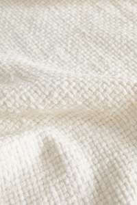 Manta tejida cepillada Jacquard con textura a cuadros - Product Image 4