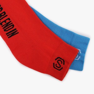 Chaussettes unisexes Quick Dry Sport Crew Chaussettes pour hommes avec logo personnalisé Rouge/Bleu Design personnalisé avec quantité minimale de commande minimum bas disponible - Product Image 5