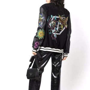 Veste universitaire personnalisée 2025 pour hommes, taille plus, broderie, impression numérique directe, fermeture à boutons, vente en gros, veste d'hiver unie pour homme - Product Image 5