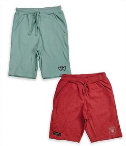 Pantalones cortos ligeros y transpirables para niños, hechos para niños activos, ideales para deportes escolares y comodidad durante todo el día en climas cálidos - Product Image 4