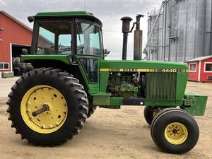 Tracteurs d'occasion John Deere 4440 120 ch 4x4wd Matériel agricole Machines agricoles - Product Image 5