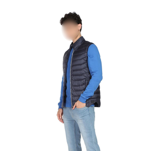 Abrigo acolchado informal sencillo sin mangas con cremallera frontal para hombre, chaleco acolchado ligero de suministro personalizado OEM/ODM para hombre - Product Image 2