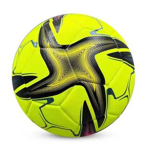 Alaay Ballon de sport en cuir PVC/PU cousu Machine de football de taille 5 personnalisée - Product Image 1