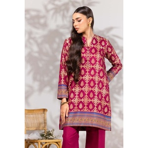 ชุดเซ็ตผ้าซาตินย้อมสีมารูนลายแจ็คการ์ดสำหรับผู้หญิง ตกแต่งด้วยกระดุม - Product Image 3