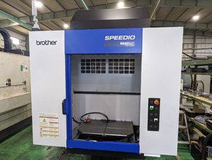 Centro de Mecanizado CNC de 3 Ejes Brother SPEEDIO S500X2, Máquina de Corte de Metal Vertical de Alta Velocidad BT30 para Piezas de Precisión - Product Image 3