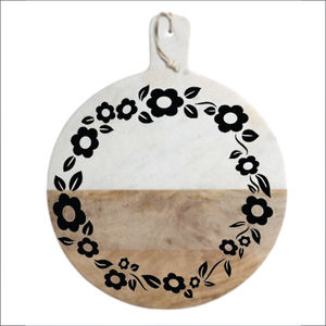 Plateau de charcuterie en marbre et bois fait à la main plateau de fromage floral personnalisé avec poignée pour cadeau de mariage et de pendaison de crémaillère - Product Image 1