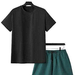 Conjunto de camiseta y pantalones cortos para hombre Diseño moderno Tela transpirable para verano Conjunto de camiseta y pantalones cortos de moda - Product Image 2