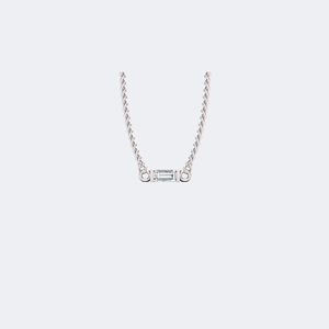 Collar con Colgante Horizontal de Diamantes Baguette de 0.10CTW, Oro de 14k, Diamantes Cultivados en Laboratorio, Color D, VVS, Estilo Minimalista para Mujer - Product Image 4