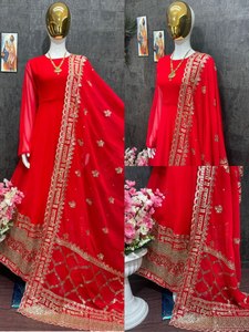 DERNIÈRE ROBE DE SÉQUANCE DE CRÉATION POUR FEMMES - Product Image 3