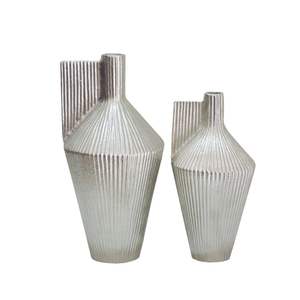 Florero de Metal hecho a mano de lujo Florero de arte hecho a mano decorativo moderno para decoración para sala de estar - Product Image 3