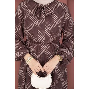 Modest Style <b>Brown</b> Chiffon Hijab Dress Plaid Pattern Breathable Fabric Bow Neckline Natural Gathered Waist Wrap <b>Tie</b> Detail - Product Image 5