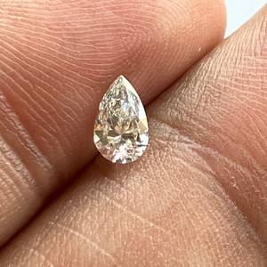 Anillo de compromiso suelto de calidad de Excelencia de diamante cultivado en laboratorio de corte de pera de 0,5 quilates certificado IGI para mujer - Product Image 3