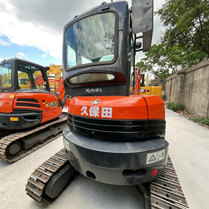 Mini-excavatrice hydraulique Kubota U35 5S d'occasion, 3,5 tonnes, fabriquée au Japon, en bon état, à Shanghai pour travaux de construction. - Product Image 3