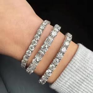 Bracelet de tennis avec émeraude de 13 carats et diamants de laboratoire Bracelet de tennis élégant en or rose massif 14 carats avec gros diamants CVD - Product Image 3