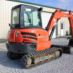 Achetez une mini-pelle Kubota d'occasion et neuve Meilleur prix Excavatrice compacte Kubota KX040-4 - Product Image 1