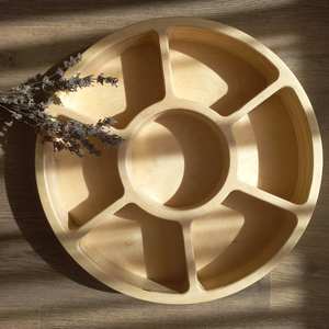 Plateau de service en bois durable élégant pour salle à manger, cuisine et décoration intérieure Plateau de boisson moderne pour les fêtes - Product Image 6