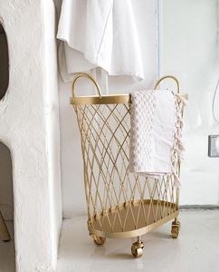 Panier de rangement en métal avec roues Panier Home Decor Salle de bain Utilisation pour serviettes Panier décoratif finition dorée - Product Image 4