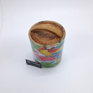 Frasco de fruta seca esmaltado de madera de lujo con tapa hermética y mango curvo para aperitivos y condimentos de Tradebyd - Product Image 2