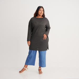 Chemisier Elya pour femmes OEM de haute qualité, décontracté, couleur unie, soie polyester, manches longues et amples, vêtements indiens pakistanais à imprimé ethnique - Product Image 3