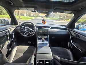 F-Pacce S.V.R 2023 con Poco Kilometraje, Motor en Buen Estado, Neumáticos R18, Listo para Enviar - Product Image 6