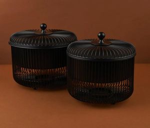 Ensemble de deux casseroles d'aspect arabe Couvercle et support en fil métallique du Moyen-Orient Hotpot Ramadan Special Buffet Tealight Food Warmer - Product Image 4