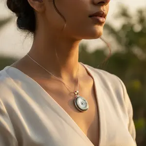 จี้ไข่มุกทรงกลมเงินแท้ 925 สำหรับผู้หญิง ของขวัญเครื่องประดับสุดหรูพร้อมเสน่ห์คลาสสิก - Product Image 2