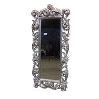 Miroir vintage style européen, accessoires en bois anciens fabriqués par des artisans indonésiens pour la décoration intérieure