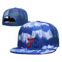 Gorra de béisbol deportiva de malla de 5 paneles personalizada al por mayor con bordado 3D de tela vaquera, diseño ajustable para las cuatro estaciones, uso en exteriores