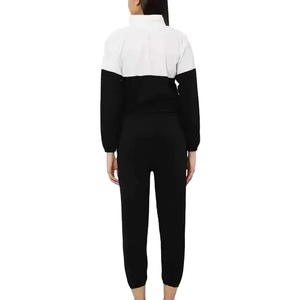 Trajes de chándal de mujer al por mayor ropa deportiva de poliéster en blanco chándal personalizado de nailon de mujer de alta calidad hecho al por mayor 2 piezas 2026 - Product Image 6