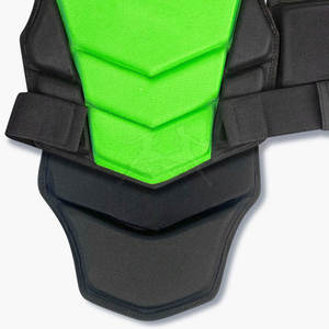 Protector de pecho con acolchado interior suave para máxima protección Protector de pecho de ajuste ajustable para hombres y mujeres - Product Image 4