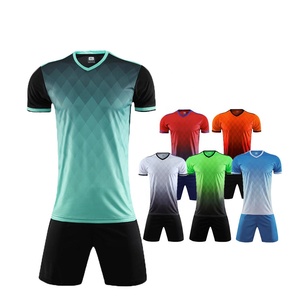 Uniforme de fútbol de diseño personalizado transpirable PARA LA Copa Mundial conjuntos de camisetas de fútbol sublimación impresa ropa de fútbol Haus Industries - Product Image 2