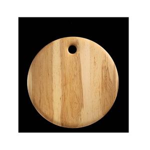 Tabla de cortar de bambú diseñada para proporcionar una fuerza de corte equilibrada con detalles de superficie refinados, perfecta para las rutinas diarias de preparación de comidas. - Product Image 4