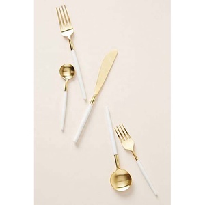 Haute qualité luxe plaqué argent Designer épais Western Long manche moderne luxe cuillère fourchette et couteau ensemble - Product Image 2