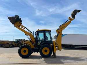 รถตักล้อยาง JCB 4CX ปี 2015 สภาพใหม่/มือสอง ประหยัดน้ำมัน รถตักไม้ขนาดเล็ก 8 ตัน และรถตักล้อยางแบบมือสอง ขายส่ง จัดส่งรวดเร็ว - Product Image 2