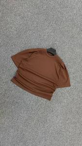 เสื้อยืดผู้ชายผ้าฝ้ายขายส่ง ปรับแต่งได้ แบบเรียบง่าย ผลิตในตุรกี ผู้ผลิต ผู้จัดจำหน่ายขายส่ง - Product Image 2