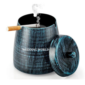 Cendrier de créateur fait à la main en aluminium à seize trous fini sur mesure classique élégant en boîte en gros-accessoire pour fumer de table - Product Image 3