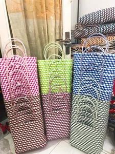 Sacs en plastique de haute qualité pour le shopping, les vêtements, les accessoires et les promotions - Product Image 5